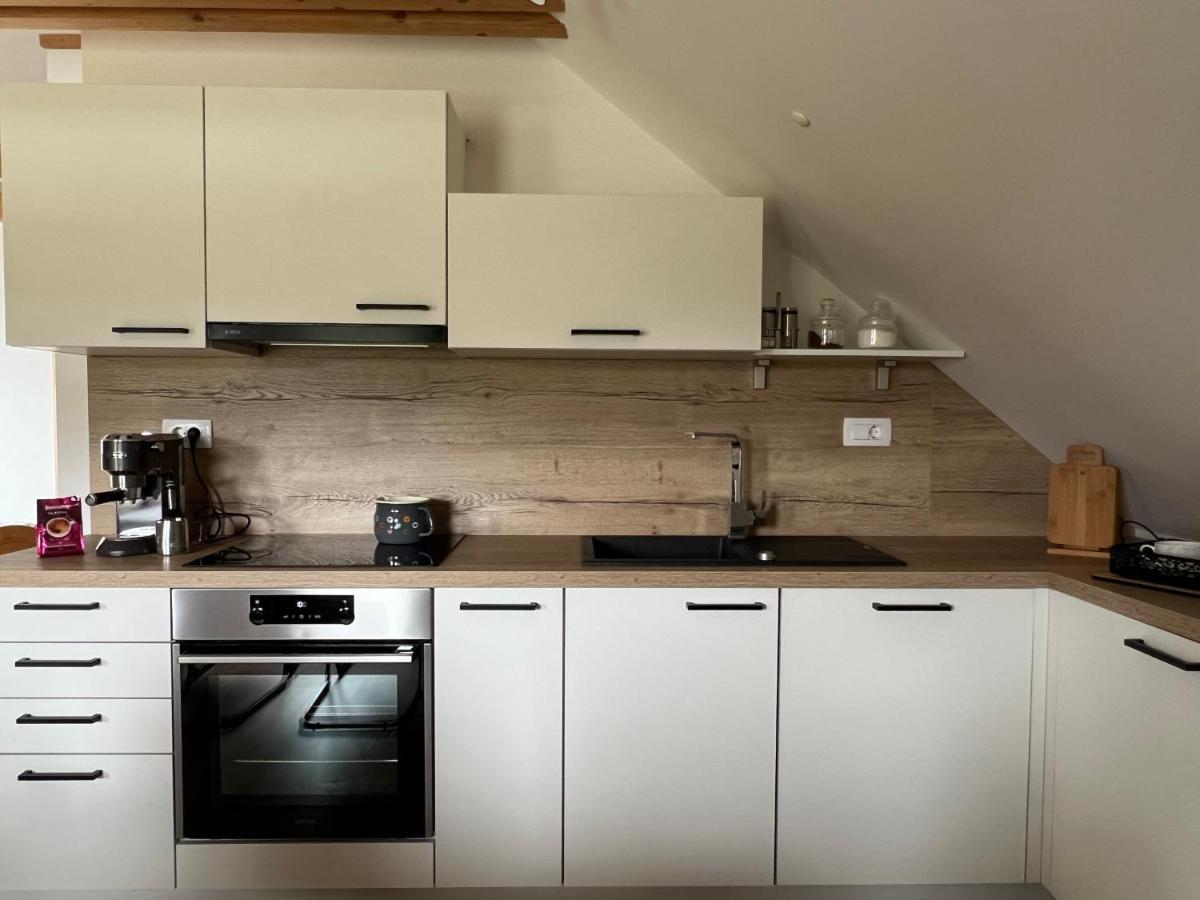 בגונג'ה נה גורנג'סקם Apartma Ana In Manca מראה חיצוני תמונה